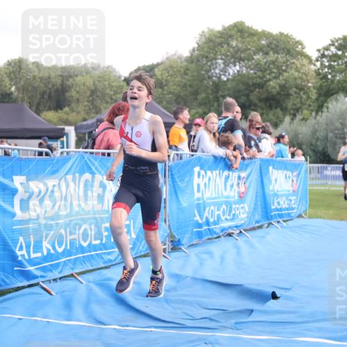 25.08.2024 - Elbe Triathlon Hamburg H.Heesch http://msf.ph/oto/6882048 25.08.2024 12:41:00 Ziel 1723, 1743, 1754, 1759 meine-sportfotos.de