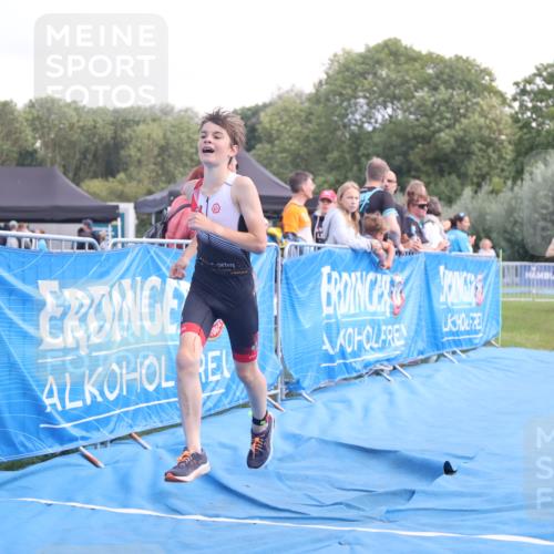 25.08.2024 - Elbe Triathlon Hamburg H.Heesch http://msf.ph/oto/6882050 25.08.2024 12:41:00 Ziel 1723, 1743, 1754, 1759 meine-sportfotos.de