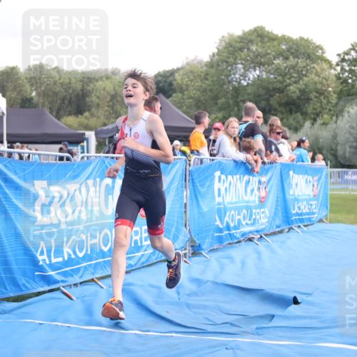 25.08.2024 - Elbe Triathlon Hamburg H.Heesch http://msf.ph/oto/6882052 25.08.2024 12:41:00 Ziel 1723, 1743, 1754, 1759 meine-sportfotos.de