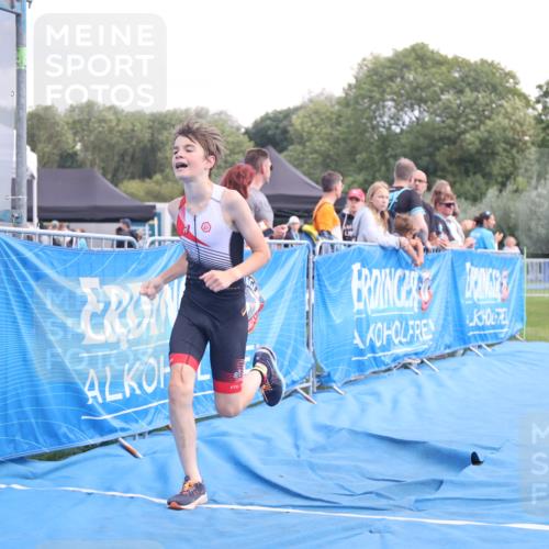 25.08.2024 - Elbe Triathlon Hamburg H.Heesch http://msf.ph/oto/6882056 25.08.2024 12:41:00 Ziel 1723, 1743, 1754, 1759 meine-sportfotos.de