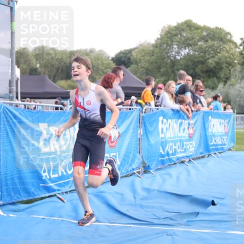 25.08.2024 - Elbe Triathlon Hamburg H.Heesch http://msf.ph/oto/6882058 25.08.2024 12:41:00 Ziel 1723, 1743, 1754, 1759 meine-sportfotos.de