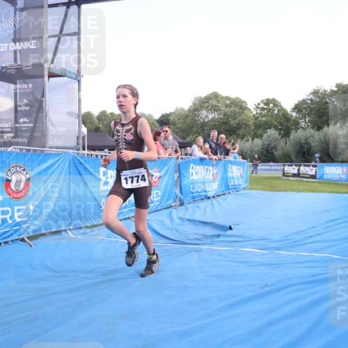 25.08.2024 - Elbe Triathlon Hamburg H.Heesch http://msf.ph/oto/6882162 25.08.2024 12:43:22 Ziel 1774 meine-sportfotos.de