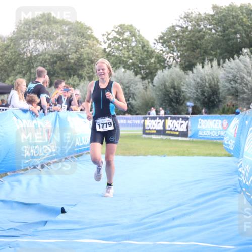 25.08.2024 - Elbe Triathlon Hamburg H.Heesch http://msf.ph/oto/6882175 25.08.2024 12:43:43 Ziel 1779 meine-sportfotos.de