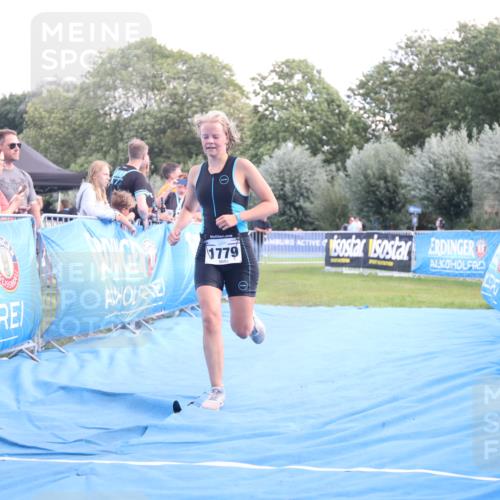 25.08.2024 - Elbe Triathlon Hamburg H.Heesch http://msf.ph/oto/6882180 25.08.2024 12:43:43 Ziel 1779 meine-sportfotos.de