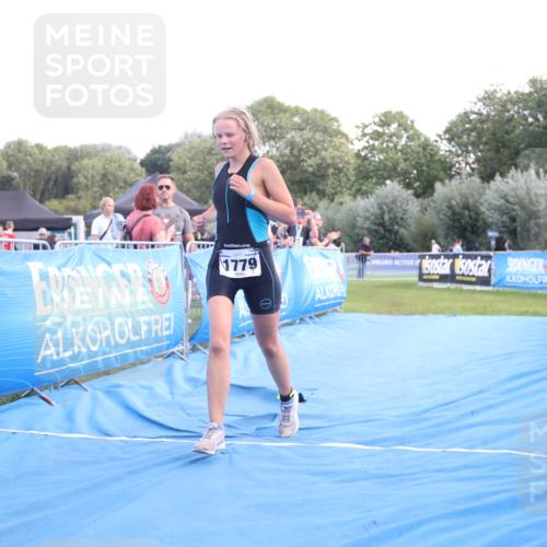 25.08.2024 - Elbe Triathlon Hamburg H.Heesch http://msf.ph/oto/6882192 25.08.2024 12:43:44 Ziel 1779 meine-sportfotos.de