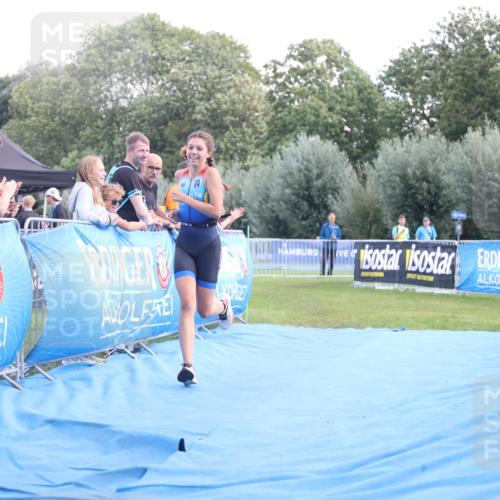25.08.2024 - Elbe Triathlon Hamburg H.Heesch http://msf.ph/oto/6882236 25.08.2024 12:44:32 Ziel 1767 meine-sportfotos.de