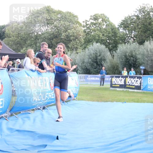 25.08.2024 - Elbe Triathlon Hamburg H.Heesch http://msf.ph/oto/6882237 25.08.2024 12:44:32 Ziel 1767 meine-sportfotos.de