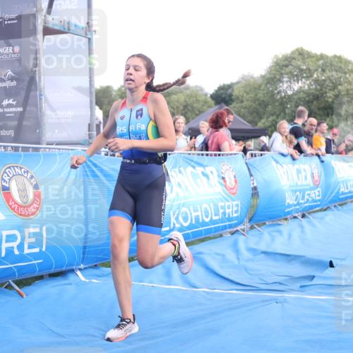 25.08.2024 - Elbe Triathlon Hamburg H.Heesch http://msf.ph/oto/6882253 25.08.2024 12:44:33 Ziel 1767 meine-sportfotos.de