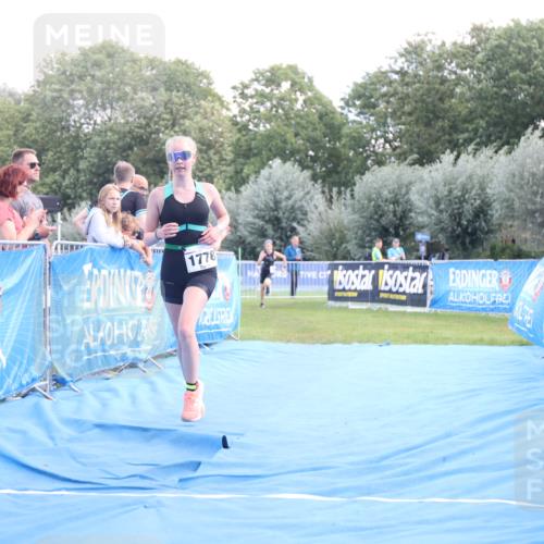 25.08.2024 - Elbe Triathlon Hamburg H.Heesch http://msf.ph/oto/6882261 25.08.2024 12:45:34 Ziel 1766, 1778 meine-sportfotos.de