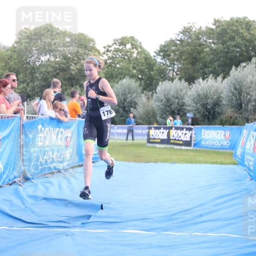 25.08.2024 - Elbe Triathlon Hamburg H.Heesch http://msf.ph/oto/6882286 25.08.2024 12:45:39 Ziel 1766, 1778 meine-sportfotos.de