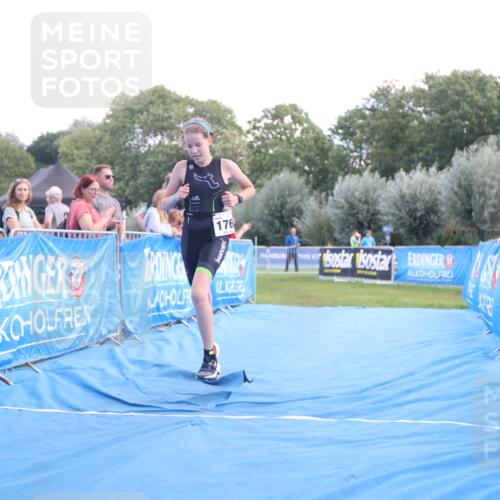 25.08.2024 - Elbe Triathlon Hamburg H.Heesch http://msf.ph/oto/6882292 25.08.2024 12:45:39 Ziel 1766, 1778 meine-sportfotos.de