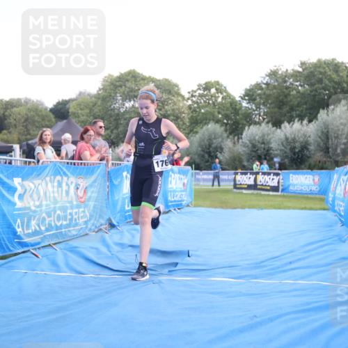 25.08.2024 - Elbe Triathlon Hamburg H.Heesch http://msf.ph/oto/6882295 25.08.2024 12:45:40 Ziel 1766, 1778 meine-sportfotos.de