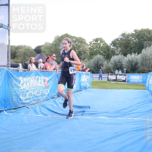 25.08.2024 - Elbe Triathlon Hamburg H.Heesch http://msf.ph/oto/6882298 25.08.2024 12:45:40 Ziel 1766, 1778 meine-sportfotos.de