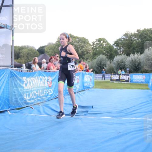 25.08.2024 - Elbe Triathlon Hamburg H.Heesch http://msf.ph/oto/6882300 25.08.2024 12:45:40 Ziel 1766, 1778 meine-sportfotos.de