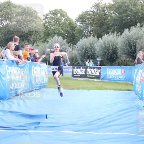 25.08.2024 - Elbe Triathlon Hamburg H.Heesch http://msf.ph/oto/6882304 25.08.2024 12:46:14 Ziel 1775 meine-sportfotos.de