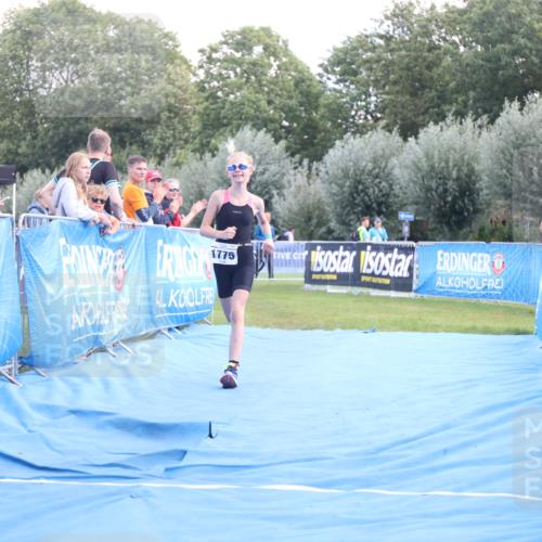 25.08.2024 - Elbe Triathlon Hamburg H.Heesch http://msf.ph/oto/6882307 25.08.2024 12:46:14 Ziel 1775 meine-sportfotos.de