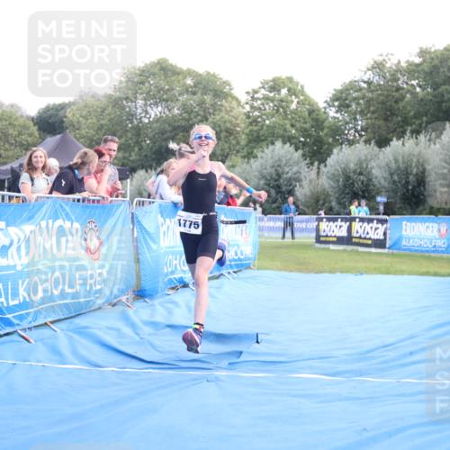 25.08.2024 - Elbe Triathlon Hamburg H.Heesch http://msf.ph/oto/6882321 25.08.2024 12:46:15 Ziel 1775 meine-sportfotos.de
