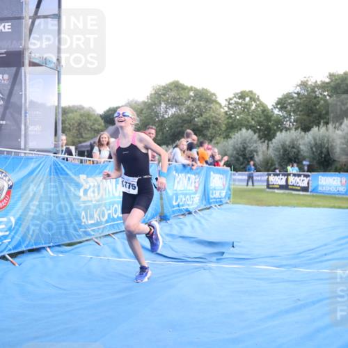 25.08.2024 - Elbe Triathlon Hamburg H.Heesch http://msf.ph/oto/6882331 25.08.2024 12:46:16 Ziel 1775 meine-sportfotos.de