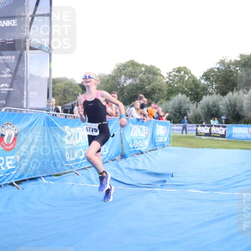 25.08.2024 - Elbe Triathlon Hamburg H.Heesch http://msf.ph/oto/6882332 25.08.2024 12:46:16 Ziel 1775 meine-sportfotos.de