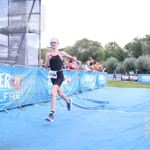 25.08.2024 - Elbe Triathlon Hamburg H.Heesch http://msf.ph/oto/6882334 25.08.2024 12:46:16 Ziel 1775 meine-sportfotos.de