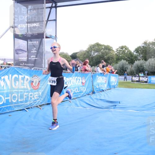25.08.2024 - Elbe Triathlon Hamburg H.Heesch http://msf.ph/oto/6882337 25.08.2024 12:46:16 Ziel 1775 meine-sportfotos.de