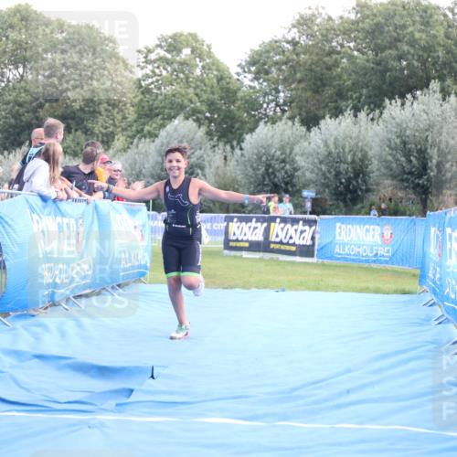25.08.2024 - Elbe Triathlon Hamburg H.Heesch http://msf.ph/oto/6882342 25.08.2024 12:47:03 Ziel 1753, 1770 meine-sportfotos.de