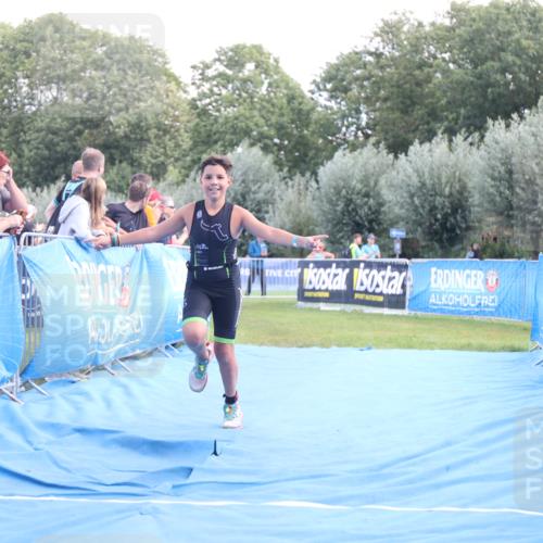 25.08.2024 - Elbe Triathlon Hamburg H.Heesch http://msf.ph/oto/6882348 25.08.2024 12:47:04 Ziel 1753, 1770 meine-sportfotos.de