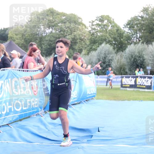 25.08.2024 - Elbe Triathlon Hamburg H.Heesch http://msf.ph/oto/6882361 25.08.2024 12:47:04 Ziel 1753, 1770 meine-sportfotos.de