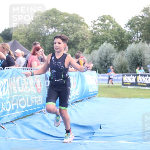 25.08.2024 - Elbe Triathlon Hamburg H.Heesch http://msf.ph/oto/6882362 25.08.2024 12:47:04 Ziel 1753, 1770 meine-sportfotos.de