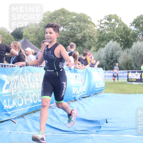 25.08.2024 - Elbe Triathlon Hamburg H.Heesch http://msf.ph/oto/6882365 25.08.2024 12:47:05 Ziel 1753, 1770 meine-sportfotos.de