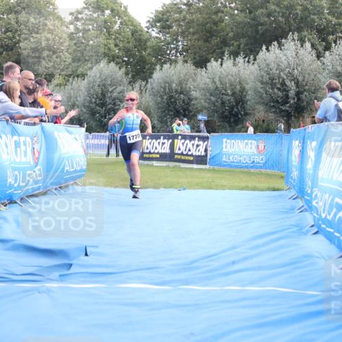 25.08.2024 - Elbe Triathlon Hamburg H.Heesch http://msf.ph/oto/6882367 25.08.2024 12:47:10 Ziel 1753, 1770 meine-sportfotos.de