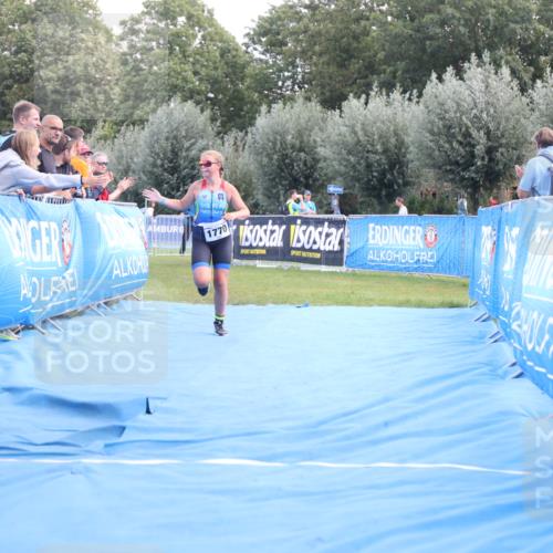 25.08.2024 - Elbe Triathlon Hamburg H.Heesch http://msf.ph/oto/6882371 25.08.2024 12:47:10 Ziel 1753, 1770 meine-sportfotos.de