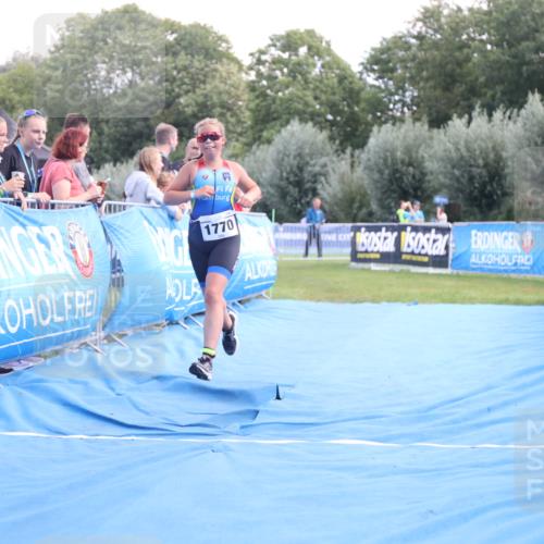 25.08.2024 - Elbe Triathlon Hamburg H.Heesch http://msf.ph/oto/6882383 25.08.2024 12:47:11 Ziel 1753, 1770 meine-sportfotos.de