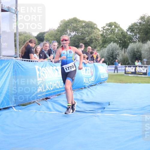 25.08.2024 - Elbe Triathlon Hamburg H.Heesch http://msf.ph/oto/6882392 25.08.2024 12:47:12 Ziel 1753, 1770 meine-sportfotos.de