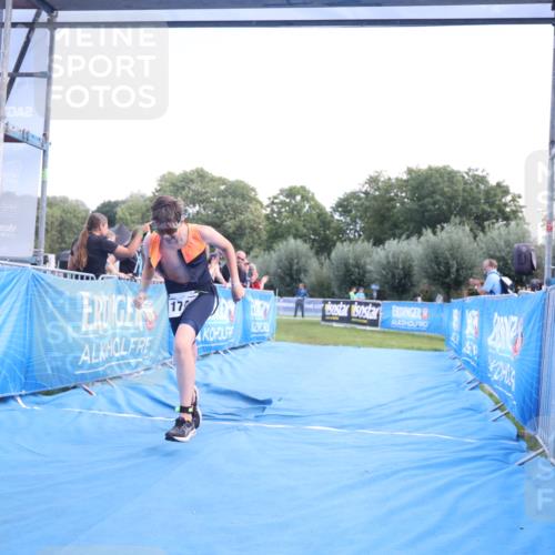 25.08.2024 - Elbe Triathlon Hamburg H.Heesch http://msf.ph/oto/6882418 25.08.2024 12:47:28 Ziel 1749 meine-sportfotos.de