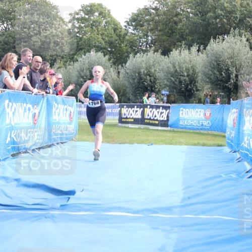 25.08.2024 - Elbe Triathlon Hamburg H.Heesch http://msf.ph/oto/6882422 25.08.2024 12:47:38 Ziel 1768 meine-sportfotos.de
