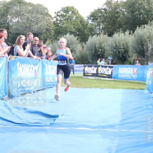 25.08.2024 - Elbe Triathlon Hamburg H.Heesch http://msf.ph/oto/6882427 25.08.2024 12:47:38 Ziel 1768 meine-sportfotos.de
