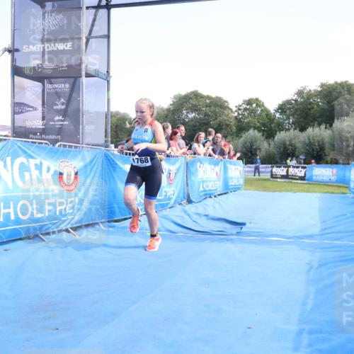 25.08.2024 - Elbe Triathlon Hamburg H.Heesch http://msf.ph/oto/6882451 25.08.2024 12:47:39 Ziel 1768 meine-sportfotos.de