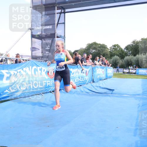 25.08.2024 - Elbe Triathlon Hamburg H.Heesch http://msf.ph/oto/6882456 25.08.2024 12:47:40 Ziel 1768 meine-sportfotos.de