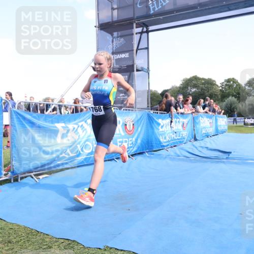 25.08.2024 - Elbe Triathlon Hamburg H.Heesch http://msf.ph/oto/6882462 25.08.2024 12:47:40 Ziel 1768 meine-sportfotos.de