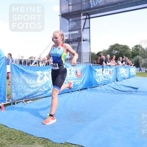 25.08.2024 - Elbe Triathlon Hamburg H.Heesch http://msf.ph/oto/6882463 25.08.2024 12:47:40 Ziel 1768 meine-sportfotos.de