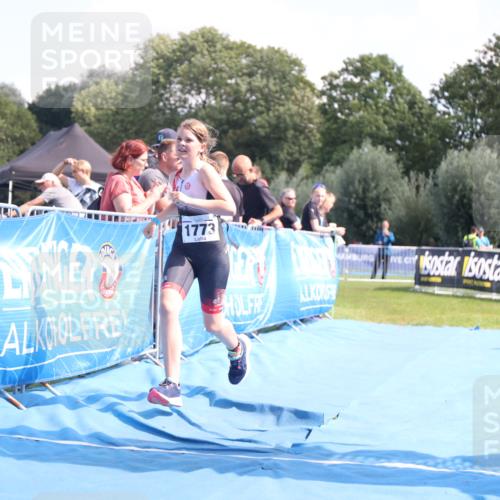 25.08.2024 - Elbe Triathlon Hamburg H.Heesch http://msf.ph/oto/6882526 25.08.2024 12:48:59 Ziel 1773 meine-sportfotos.de