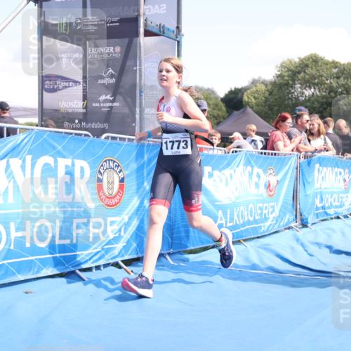 25.08.2024 - Elbe Triathlon Hamburg H.Heesch http://msf.ph/oto/6882539 25.08.2024 12:48:59 Ziel 1773 meine-sportfotos.de