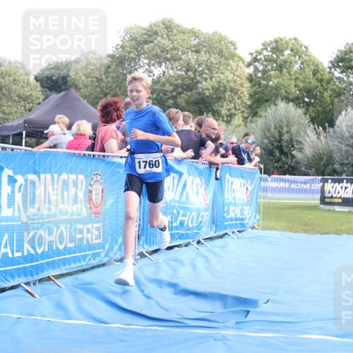 25.08.2024 - Elbe Triathlon Hamburg H.Heesch http://msf.ph/oto/6882547 25.08.2024 12:49:10 Ziel 1760 meine-sportfotos.de