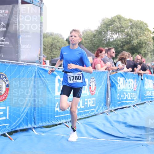 25.08.2024 - Elbe Triathlon Hamburg H.Heesch http://msf.ph/oto/6882554 25.08.2024 12:49:11 Ziel 1760 meine-sportfotos.de