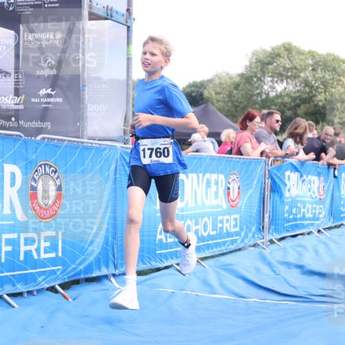 25.08.2024 - Elbe Triathlon Hamburg H.Heesch http://msf.ph/oto/6882558 25.08.2024 12:49:11 Ziel 1760 meine-sportfotos.de