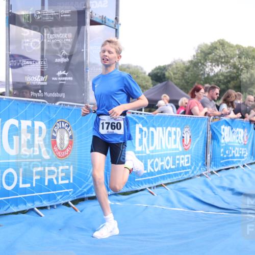 25.08.2024 - Elbe Triathlon Hamburg H.Heesch http://msf.ph/oto/6882561 25.08.2024 12:49:11 Ziel 1760 meine-sportfotos.de