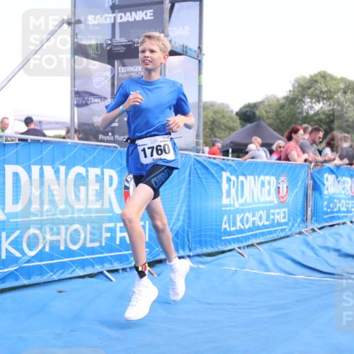 25.08.2024 - Elbe Triathlon Hamburg H.Heesch http://msf.ph/oto/6882565 25.08.2024 12:49:11 Ziel 1760 meine-sportfotos.de