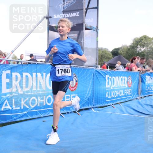 25.08.2024 - Elbe Triathlon Hamburg H.Heesch http://msf.ph/oto/6882568 25.08.2024 12:49:12 Ziel 1760 meine-sportfotos.de