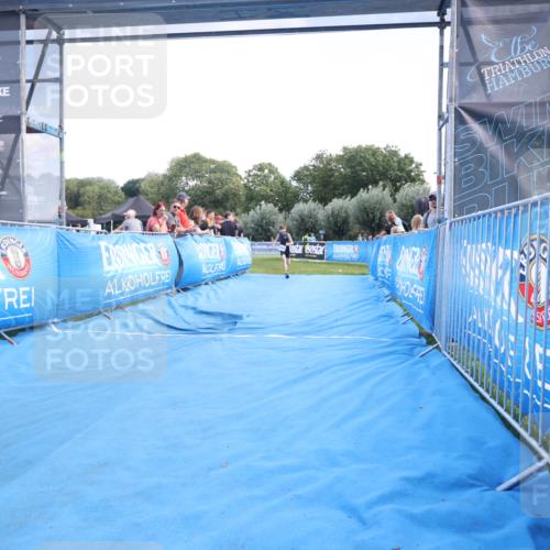 25.08.2024 - Elbe Triathlon Hamburg H.Heesch http://msf.ph/oto/6882582 25.08.2024 12:50:07 Ziel 1752 meine-sportfotos.de